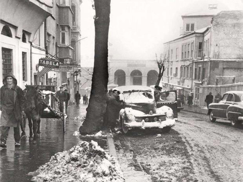 1954 - İstanbul'da yaşanan büyük kış mevsimi 98